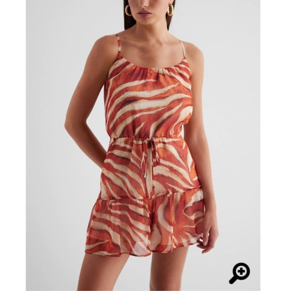 Printed Scoop Neck Tie Waist Romper